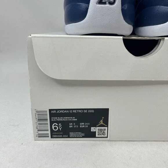 Nike Shoes Air Jordan 12 Retro SE GS “Indigo/Legend Blue” 2024 - Picture 5 of 5